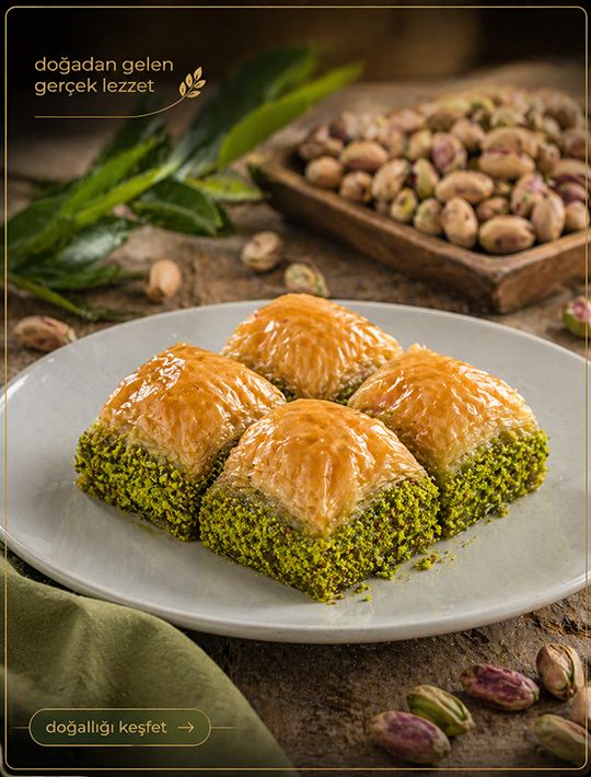 Tatlıköy pasta ve tatlı sunumu